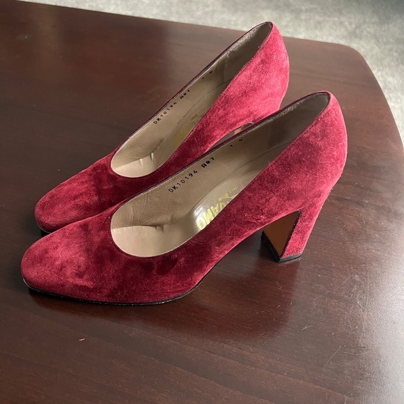 Salvatore Ferragamo Shoes - Salvatore Ferragamo, Size 7 B, red